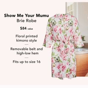 Show Me Your Mumu kimono robe. Size OS